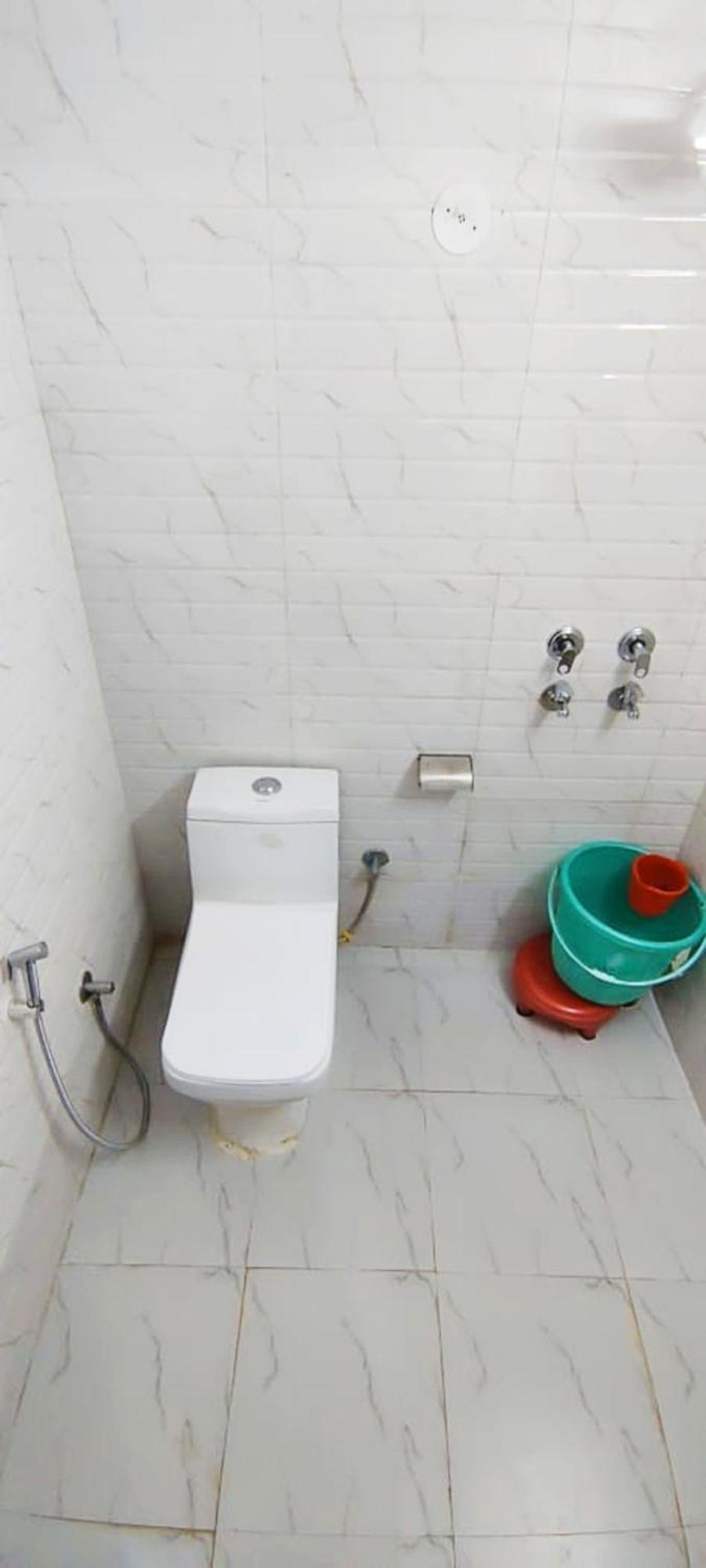 Luxury Rooms In Safdarjung Enclave Near Aiims & Safdarjung Hospital نيودلهي المظهر الخارجي الصورة